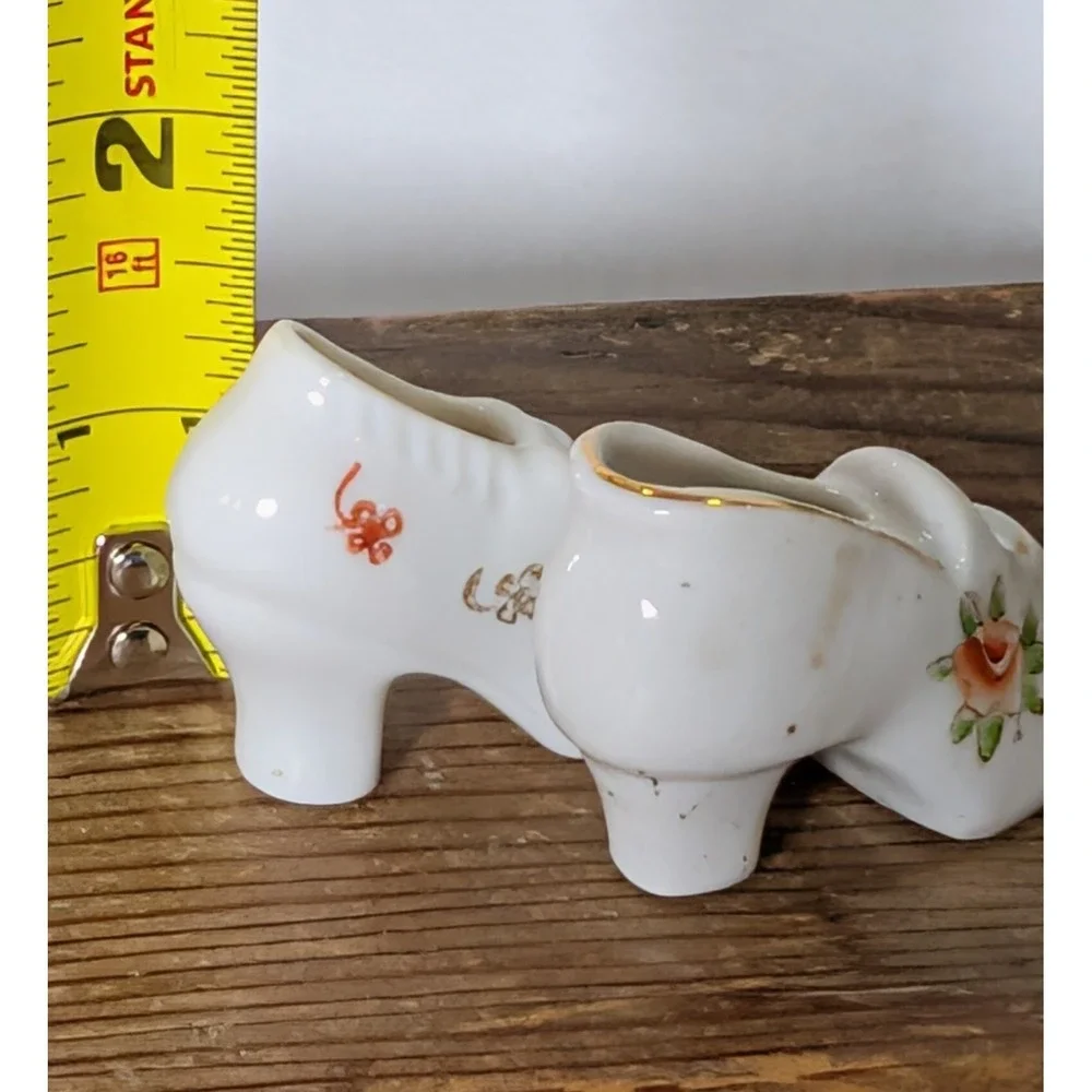 Vintage Occupied Japan Porcelain Shoe Vases Pair Hand Painted Floral Gold Trim
